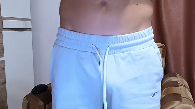 Snapshot of RossWillis chatting on November 28, 2025, 4:23 am RossWillis online show from November 28, 2025, 4:23 am