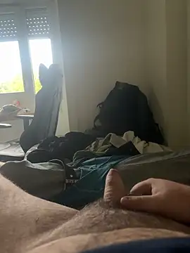 aquarium2345 online show from September 24, 2025, 4:46 pm