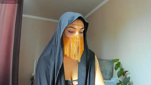  cleopattra  online show from October 12, 2025, 7:54 am