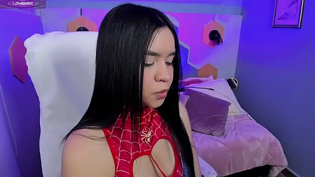 Snapshot of Hanna__Becker_ chatting on January 22, 2025, 3:52 am Hanna Becker online show from January 22, 2025, 3:52 am