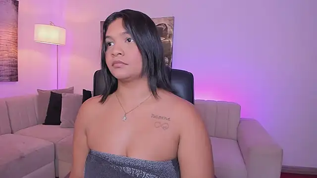 alaia7h online show from November 21, 2025, 7:35 pm