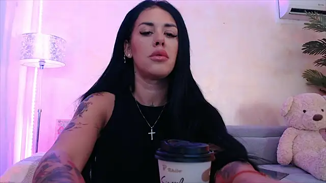 LaylaCruzRose online show from April 29, 2026, 5:33 am