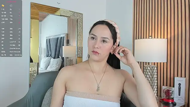 hazel ross tcw online show from February 12, 2025, 1:27 pm