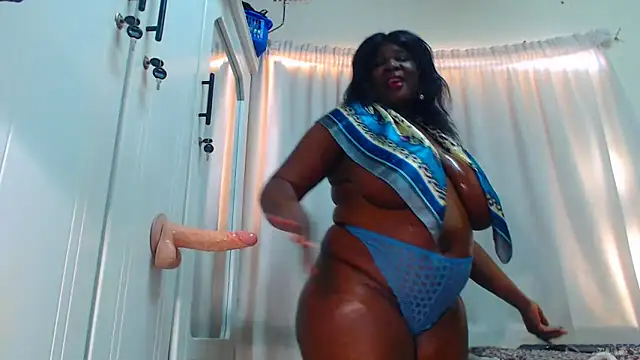 DARKBUSTY030 online show from June 17, 2026, 10:47 am