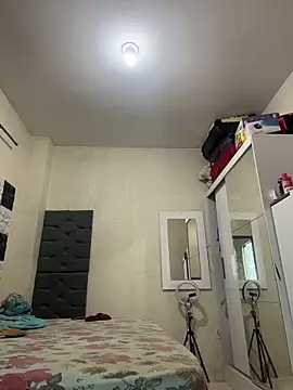 Snapshot of Indiazinhax chatting on March 12, 2026, 8:46 pm Indiazinhax online show from March 12, 2026, 8:46 pm