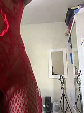 Snapshot of Indiazinhax chatting on February 6, 2026, 8:38 pm Indiazinhax online show from February 6, 2026, 8:38 pm