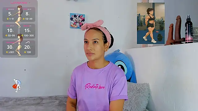 Snapshot of Valeria_Fitness chatting on June 19, 2026, 7:09 pm Valeria Fitness online show from June 19, 2026, 7:09 pm