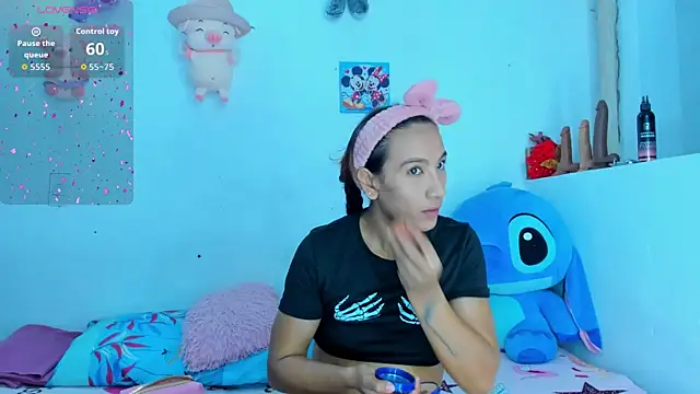 Snapshot of Valeria_Fitness chatting on June 5, 2026, 7:03 am Valeria Fitness online show from June 5, 2026, 7:03 am
