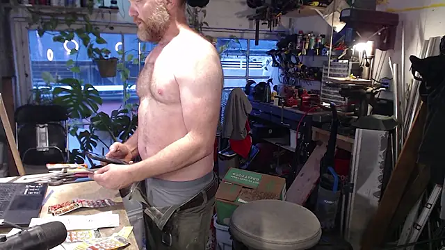seattlemanwhore online show from July 21, 2026, 1:45 pm