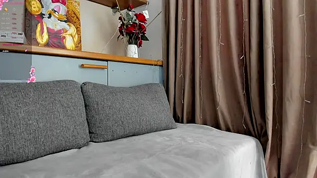 miissblonde online show from October 9, 2025, 2:45 am