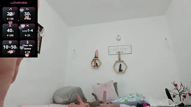 clarise cooper online show from February 4, 2026, 8:09 am