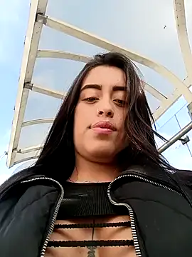 Snapshot of Freyja300 chatting on March 6, 2025, 9:36 am Freyja300 online show from March 6, 2025, 9:36 am