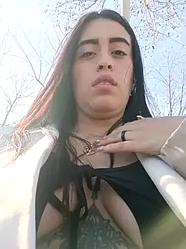 Snapshot of Freyja300 chatting on February 26, 2025, 9:33 am Freyja300 online show from February 26, 2025, 9:33 am