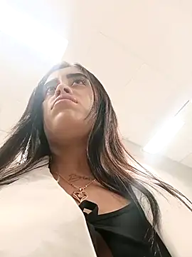 Snapshot of Freyja300 chatting on February 26, 2025, 12:38 pm Freyja300 online show from February 26, 2025, 12:38 pm