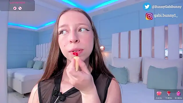 gabi bunny online show from March 6, 2026, 6:14 pm