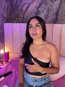 Snapshot of lia_sofiia chatting on August 3, 2026, 8:55 am lia sofiia online show from August 3, 2026, 8:55 am