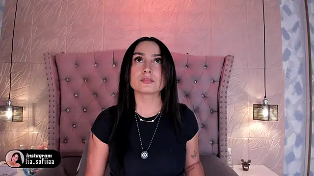 lia sofiia online show from March 7, 2026, 9:27 am