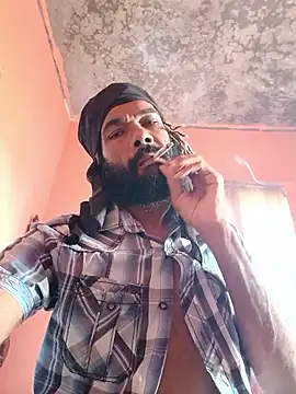 CeoblackLd69 online show from April 13, 2026, 8:57 pm