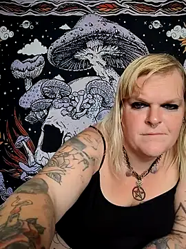 Trans Girl next door420 online show from October 19, 2025, 6:32 pm