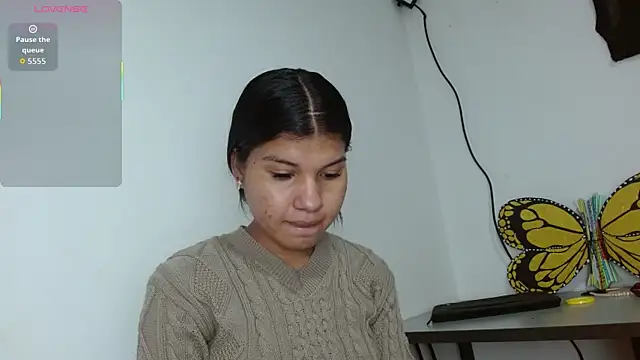 SophiaMeyerst online show from October 22, 2025, 2:38 pm