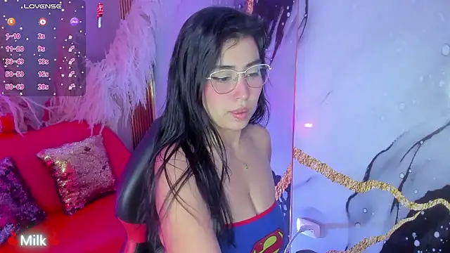 Snapshot of emma__cute__ chatting on October 5, 2025, 11:56 am emma cute online show from October 5, 2025, 11:56 am