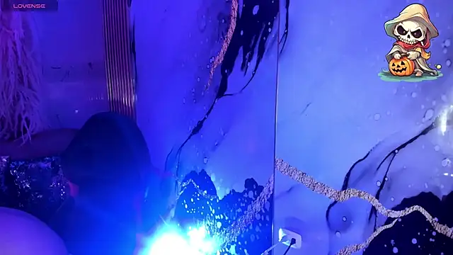 Snapshot of emma__cute__ chatting on October 8, 2025, 10:50 am emma cute online show from October 8, 2025, 10:50 am