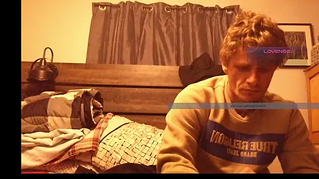 Snapshot of SpAzZ1234 chatting on March 3, 2026, 1:34 am SpAzZ1234 online show from March 3, 2026, 1:34 am