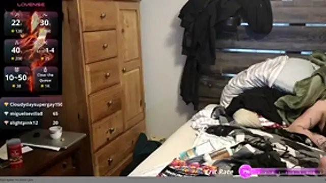 Snapshot of SpAzZ1234 chatting on March 18, 2026, 2:08 pm SpAzZ1234 online show from March 18, 2026, 2:08 pm