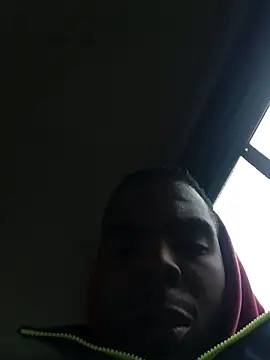 Snapshot of blackman933z chatting on October 30, 2025, 7:28 am blackman933z online show from October 30, 2025, 7:28 am