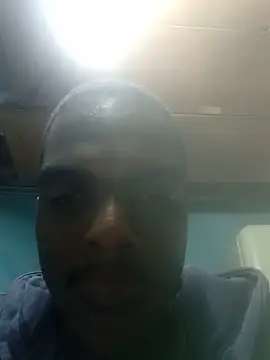 Snapshot of blackman933z chatting on May 24, 2026, 10:09 pm blackman933z online show from May 24, 2026, 10:09 pm