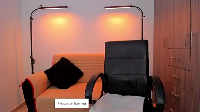 cloy baby   online show from October 31, 2025, 10:56 am