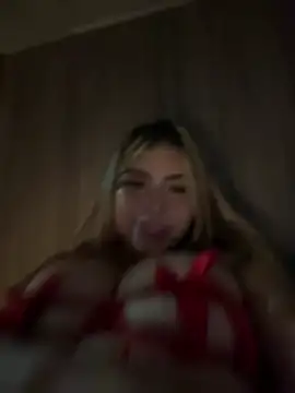 MiaWhitePink  online show from March 27, 2026, 8:26 am