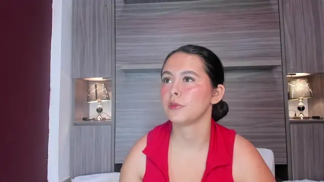 valerymeyerr online show from April 24, 2026, 11:56 am