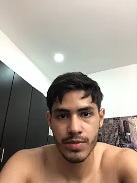 TylerLions online show from December 23, 2025, 6:34 am