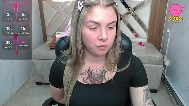 Paula b  online show from May 6, 2026, 12:53 pm