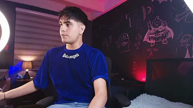 Snapshot of thiago_rockwelll chatting on February 28, 2026, 11:37 pm thiago rockwelll online show from February 28, 2026, 11:37 pm