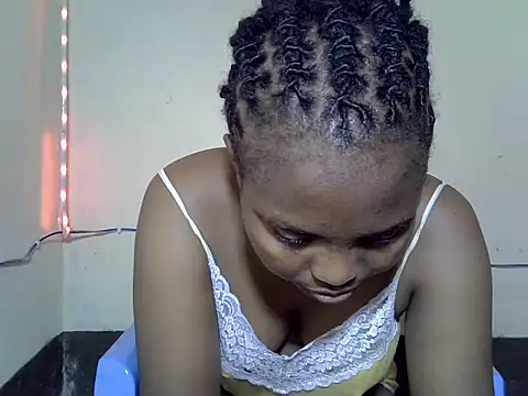 Snapshot of sexy_camara4 chatting on November 7, 2025, 1:26 pm sexy camara4 online show from November 7, 2025, 1:26 pm