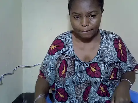 Snapshot of sexy_camara4 chatting on October 25, 2025, 9:41 am sexy camara4 online show from October 25, 2025, 9:41 am