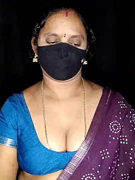 Snapshot of vintage-vibs chatting on March 19, 2026, 6:19 pm vintage-vibs online show from March 19, 2026, 6:19 pm