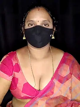 Snapshot of vintage-vibs chatting on February 12, 2026, 6:29 pm vintage-vibs online show from February 12, 2026, 6:29 pm