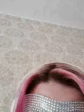 Snapshot of Twerkqueenn chatting on November 10, 2025, 11:59 am Twerkqueenn online show from November 10, 2025, 11:59 am