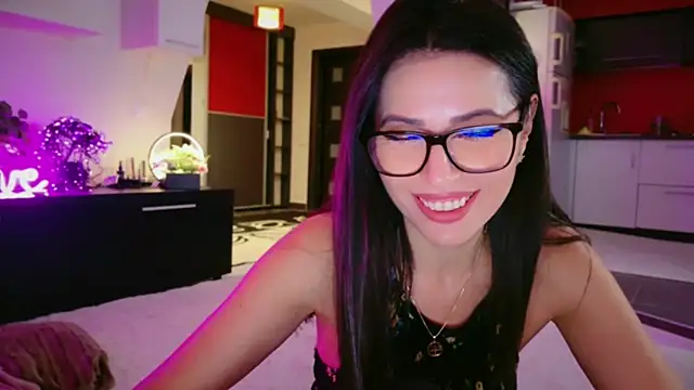 Snapshot of MissSmiley26 chatting on March 13, 2026, 10:37 pm MissSmiley26 online show from March 13, 2026, 10:37 pm