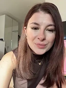 Snapshot of Mia-Minou chatting on February 27, 2026, 2:39 pm Mia-Minou online show from February 27, 2026, 2:39 pm