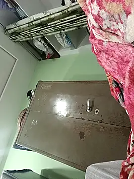 PVNRAO0831 online show from October 18, 2025, 3:58 pm