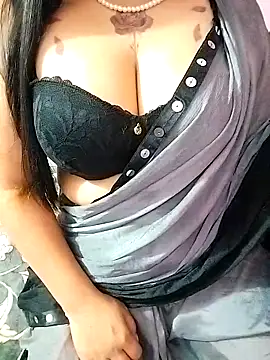Snapshot of SHUBHI880 chatting on March 28, 2026, 4:52 pm SHUBHI880 online show from March 28, 2026, 4:52 pm