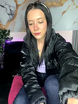 Isabella 21x online show from October 8, 2025, 12:50 pm