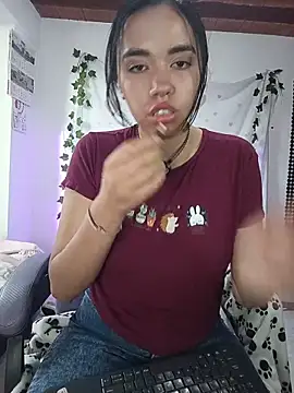 Snapshot of sophie_north chatting on June 3, 2026, 10:36 pm sophie north online show from June 3, 2026, 10:36 pm