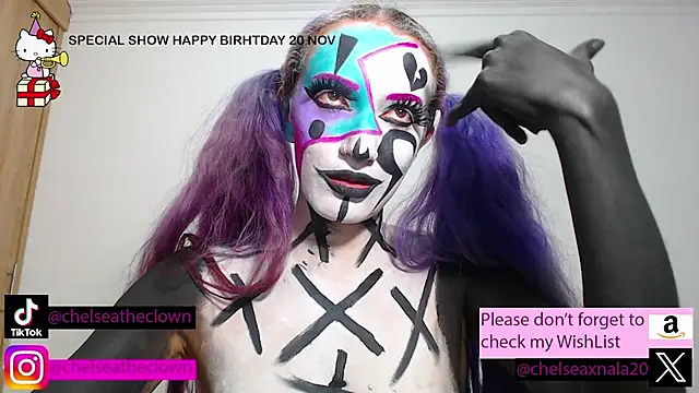 Snapshot of Eloise-brown chatting on November 20, 2025, 7:20 am Eloise-brown online show from November 20, 2025, 7:20 am