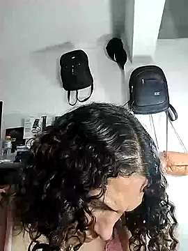 Snapshot of Corina_hot chatting on January 5, 2025, 10:40 pm Corina hot online show from January 5, 2025, 10:40 pm