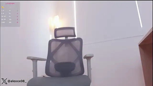 alexxxmachine online show from July 28, 2026, 8:52 pm